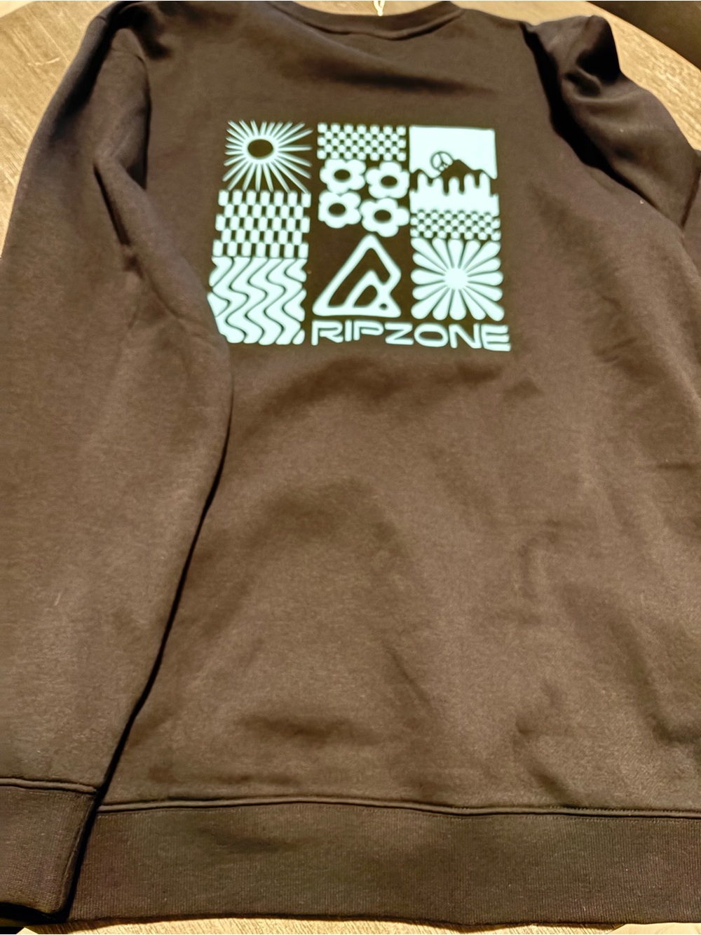 Men’s Black Ripzone Crewneck Sweatshirt - Picture 3 of 3